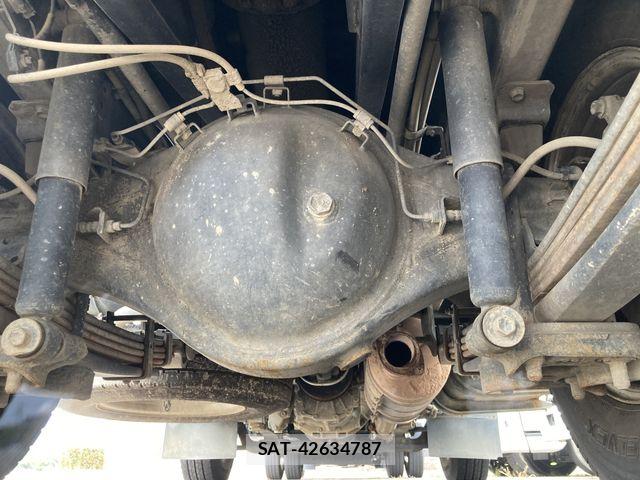 Hino DUTRO 2011-12 8245098-19