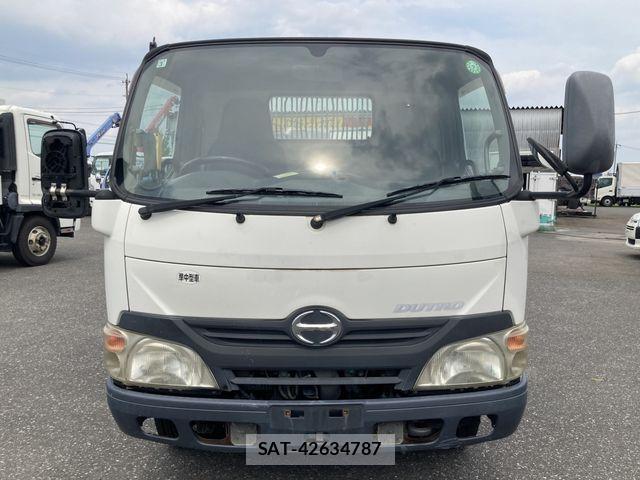 Hino DUTRO 2011-12 8245098-20