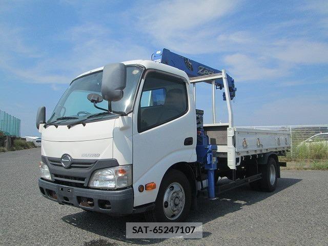Hino DUTRO 2016-02 8245097-0