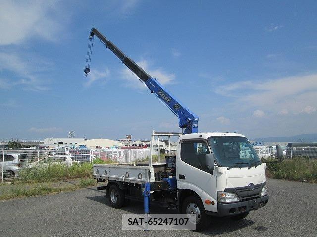 Hino DUTRO 2016-02 8245097-12