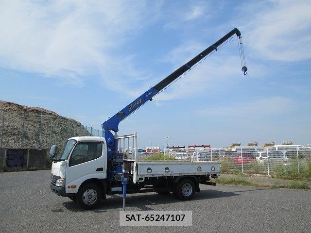 Hino DUTRO 2016-02 8245097-14