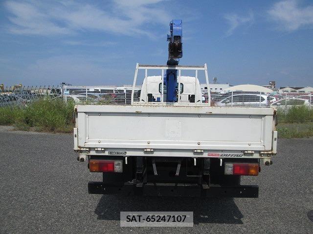 Hino DUTRO 2016-02 8245097-16