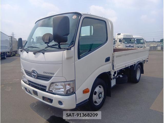Hino DUTRO 2016-08 8245100-0