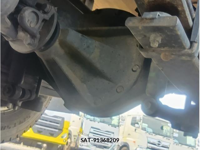 Hino DUTRO 2016-08 8245100-10