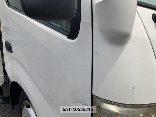 Hino DUTRO 2011-12 8245101-13