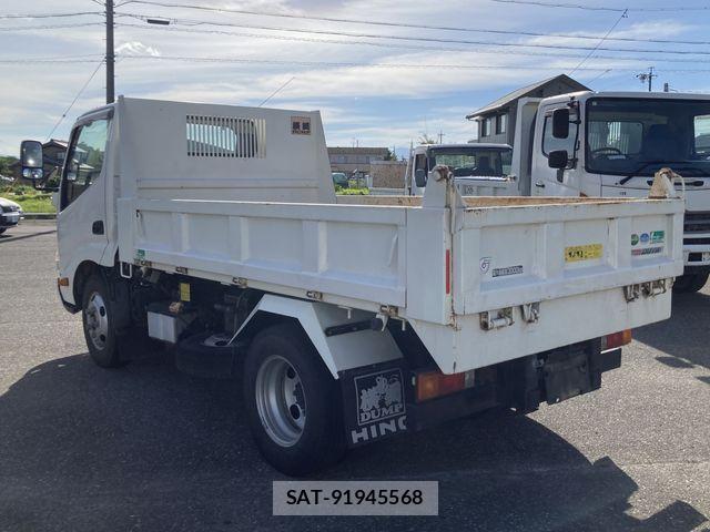 Hino DUTRO 2016-07 8245096-3