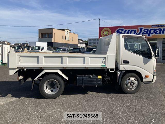 Hino DUTRO 2016-07 8245096-6