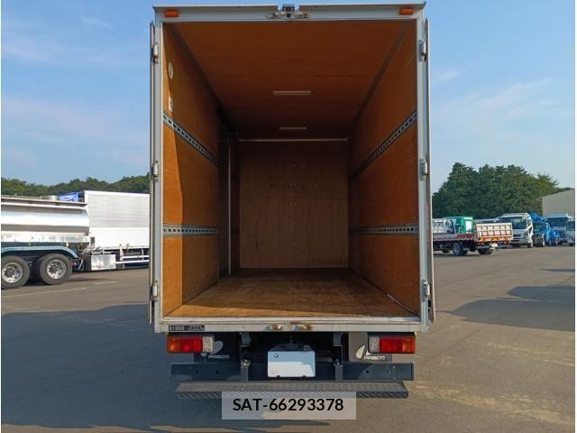 Hino DUTRO 2019-01 8245095-5