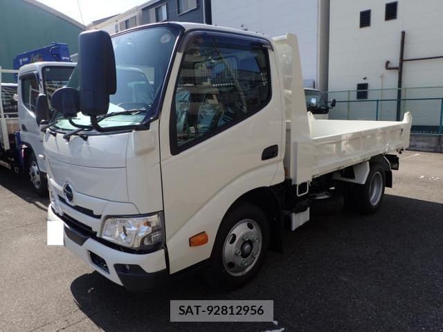 Hino DUTRO 2026-01 8245090-1