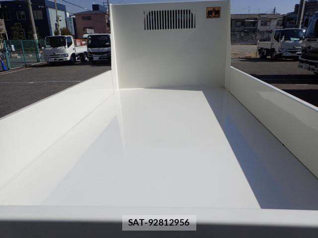 Hino DUTRO 2026-01 8245090-5