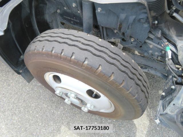 Hino DUTRO 2022-06 8245093-14