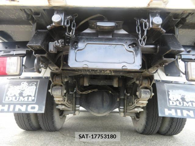 Hino DUTRO 2022-06 8245093-18