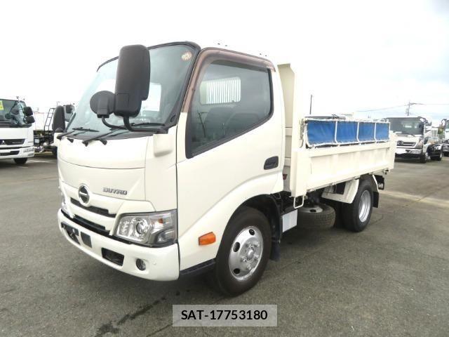 Hino DUTRO 2022-06 8245093-1