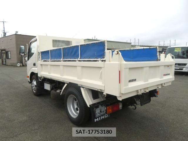 Hino DUTRO 2022-06 8245093-7