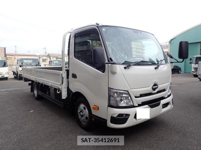 Hino DUTRO 2026-01 8245089-0