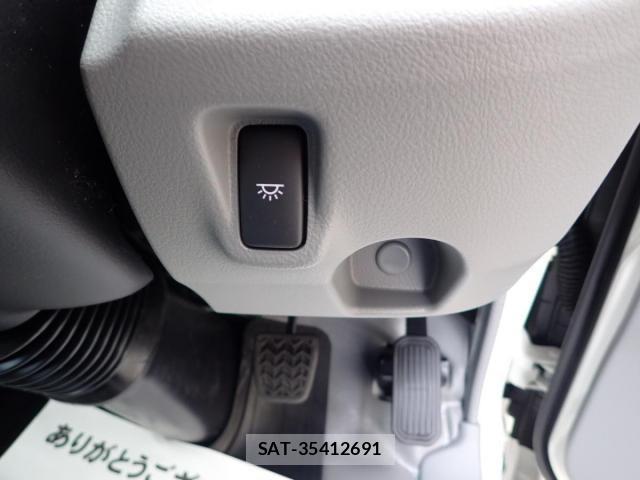 Hino DUTRO 2026-01 8245089-21