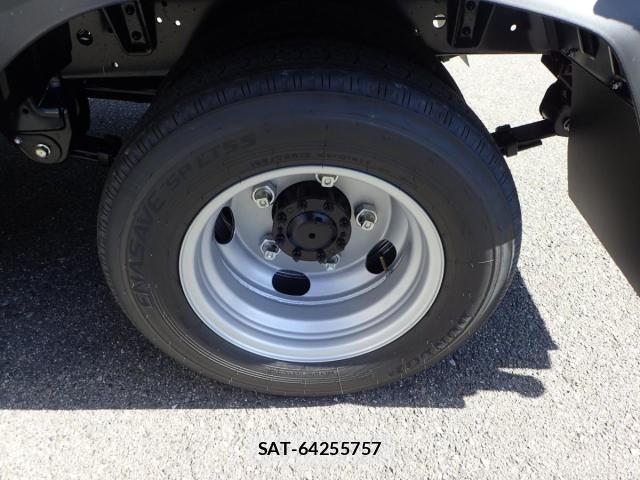 Hino DUTRO 2026-01 8245091-27