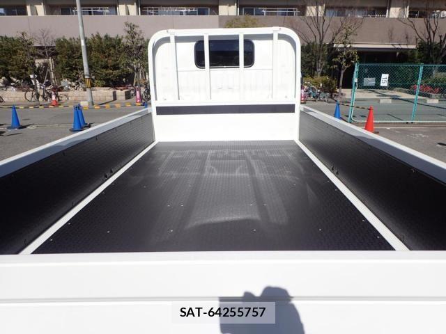 Hino DUTRO 2026-01 8245091-5