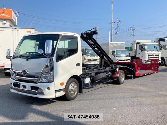 Hino DUTRO 2022-01 8245085-0