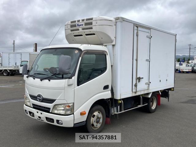 Hino DUTRO 2012-12 8245104-0