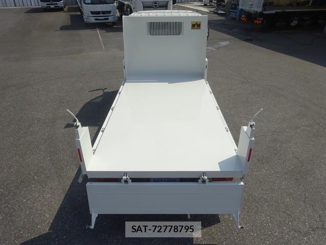 Hino DUTRO 2025-11 8245086-15