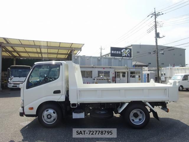 Hino DUTRO 2025-11 8245086-18