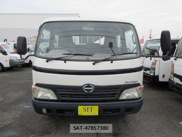Hino DUTRO 2011-02 8314272-1