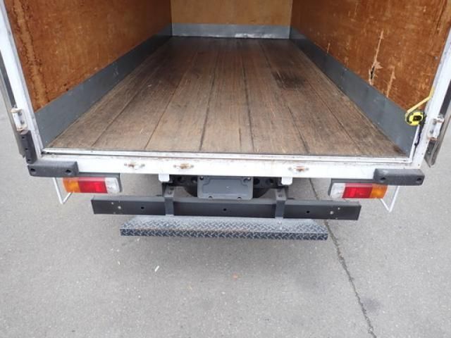 Hino DUTRO 2018-09 8311081-19