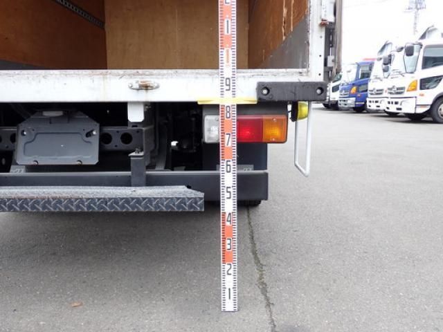Hino DUTRO 2018-09 8311081-21