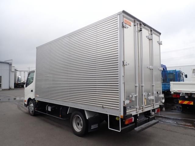 Hino DUTRO 2018-09 8311081-6