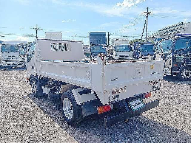 Hino DUTRO 2014-02 8311080-3