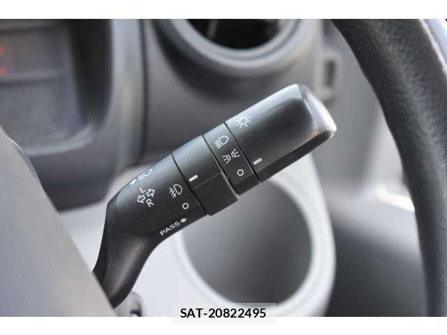 Hino DUTRO 2015-07 8314270-11