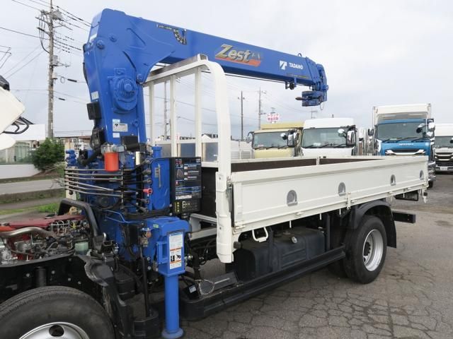 Hino DUTRO 2023-07 8311076-9