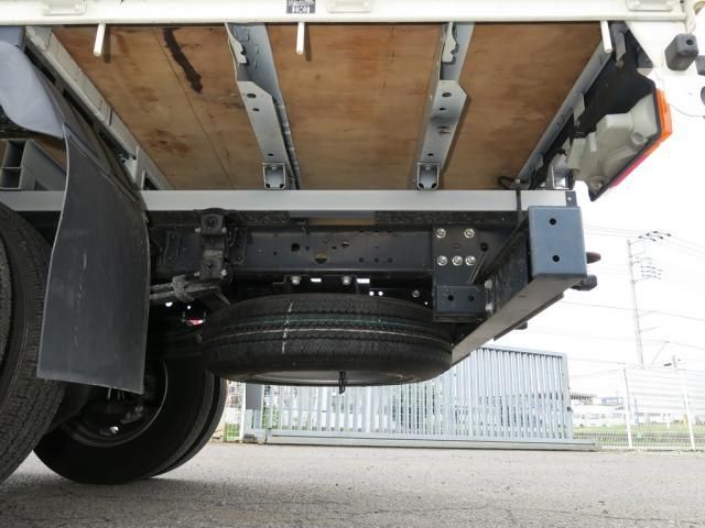 Hino DUTRO 2023-07 8311076-13