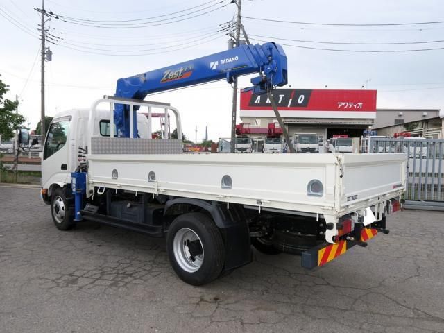 Hino DUTRO 2023-07 8311076-3