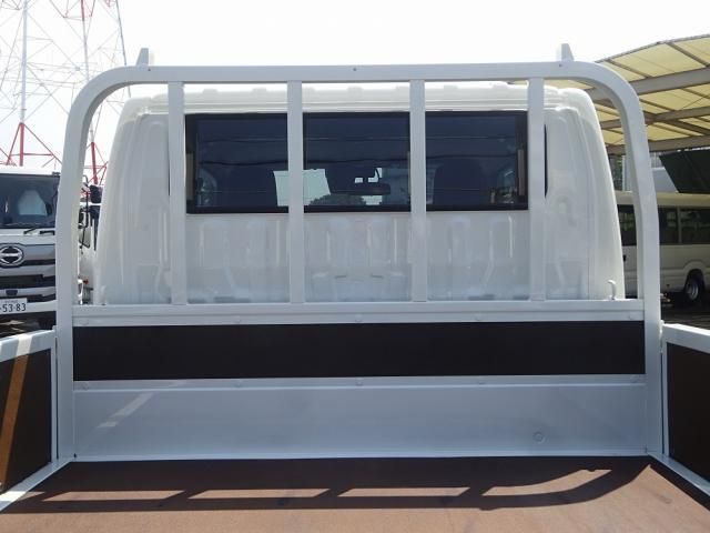 Hino DUTRO 2025-12 8311077-11