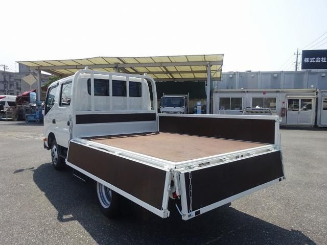 Hino DUTRO 2025-12 8311077-1