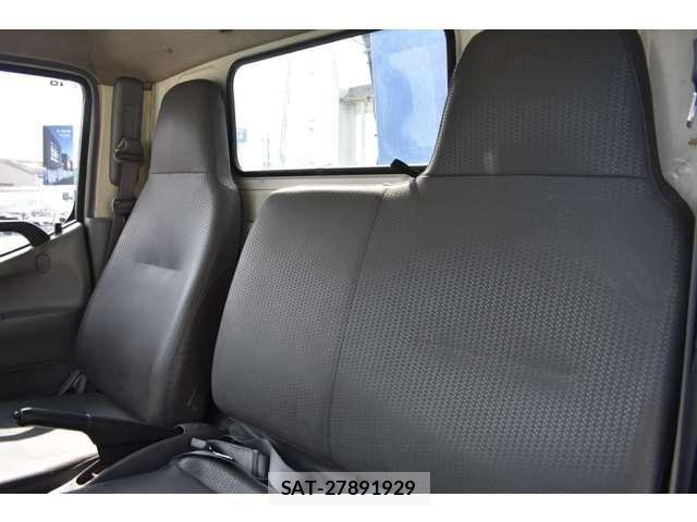 Hino DUTRO 2013-12 8314268-12