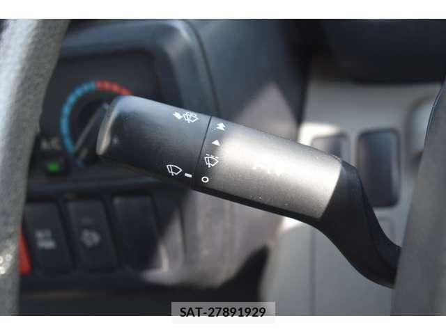 Hino DUTRO 2013-12 8314268-14