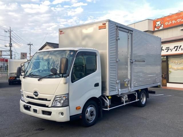 Hino DUTRO 2022-06 8311079-0