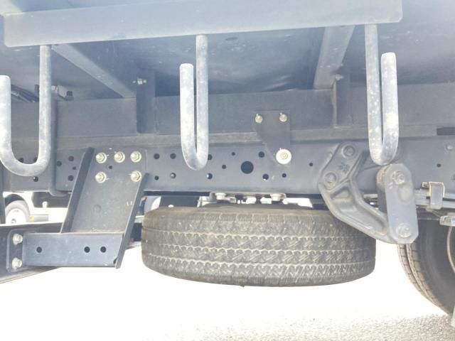 Hino DUTRO 2022-06 8311079-10