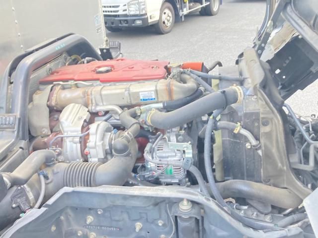 Hino DUTRO 2022-06 8311079-13