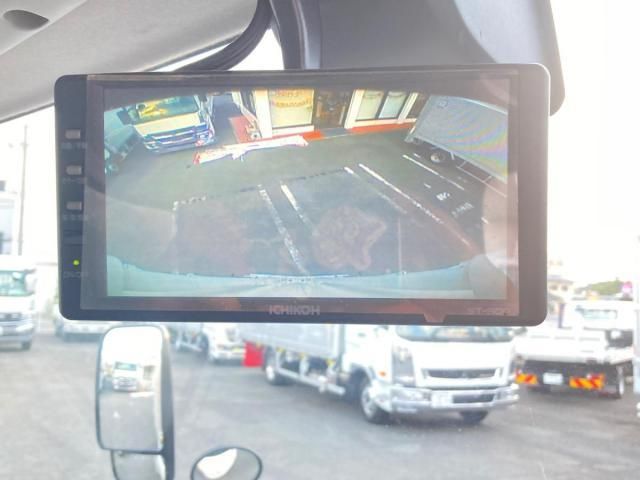 Hino DUTRO 2022-06 8311079-18