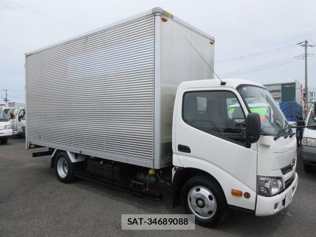 Hino DUTRO 2017-09 8314271-5