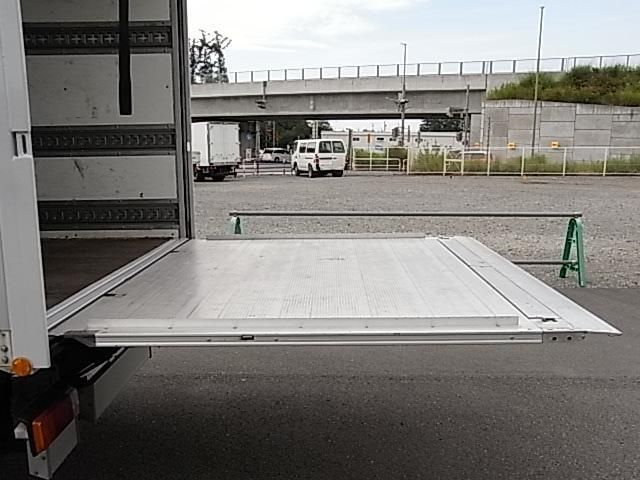 Hino DUTRO 2012-07 8311082-15