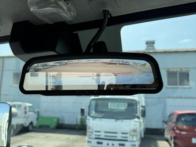 Hino DUTRO 2026-01 8311074-23
