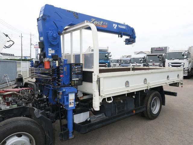 Hino DUTRO 2023-09 8311075-11