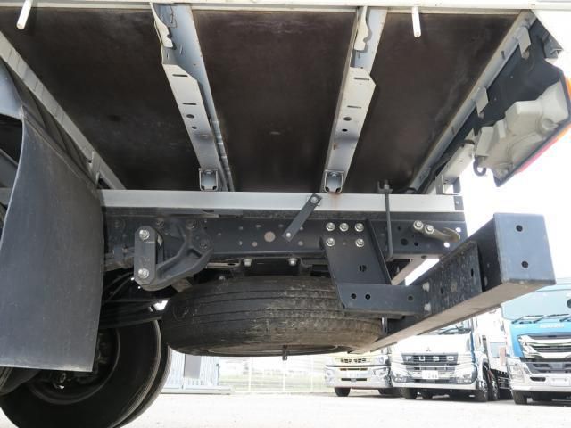 Hino DUTRO 2023-09 8311075-15