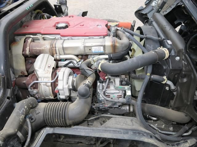 Hino DUTRO 2023-09 8311075-22
