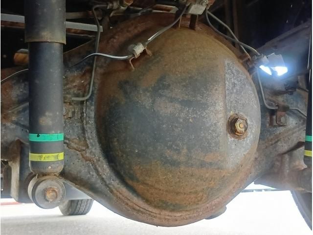 Hino DUTRO 2017-12 8331876-11